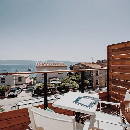 Kallisté - Eco Label Hotel 3*