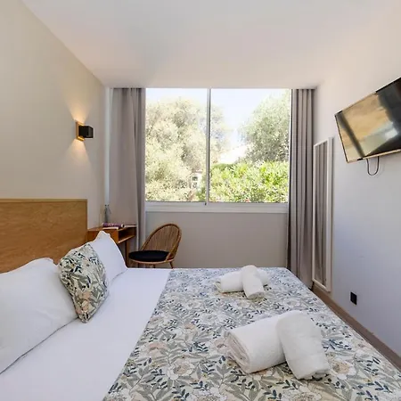 Kalliste - Eco Label Hotel