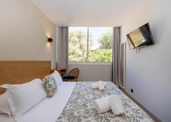 Kallisté - Eco Label Hotel